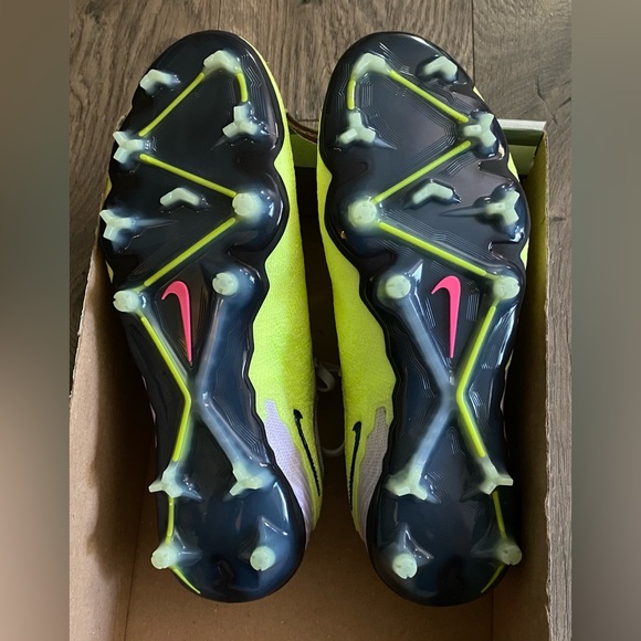 Nike Phantom GX Elite FG Barely Volt / Gridiron Size 4.5 Men / Size 6 Women - Picture 2 of 4